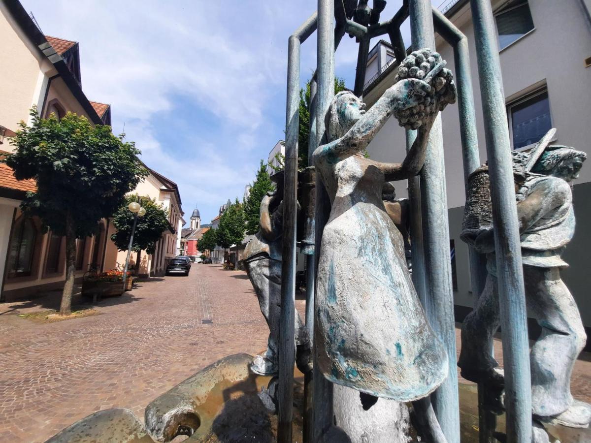 Ferienwohnung Altstadthaus โอเบอร์เคียร์ช ภายนอก รูปภาพ