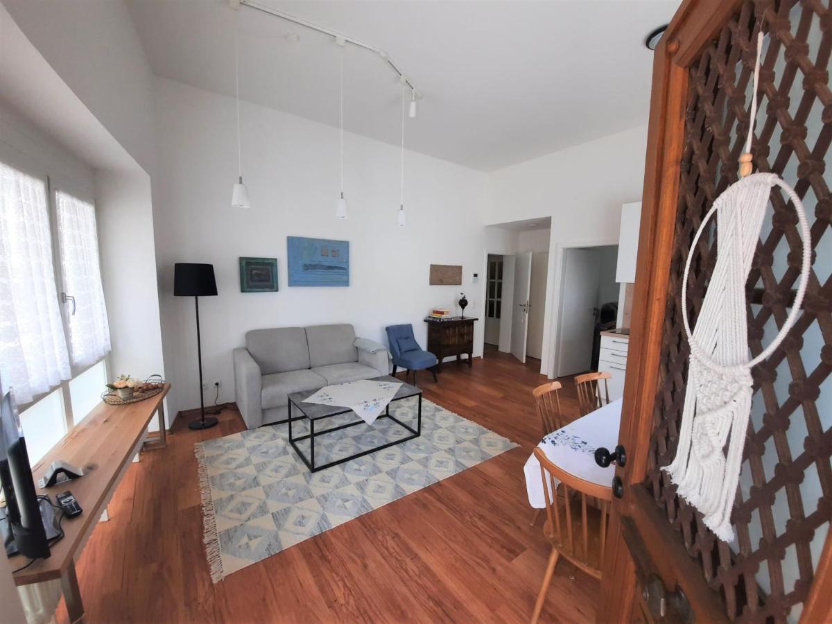 Ferienwohnung Altstadthaus โอเบอร์เคียร์ช ภายนอก รูปภาพ